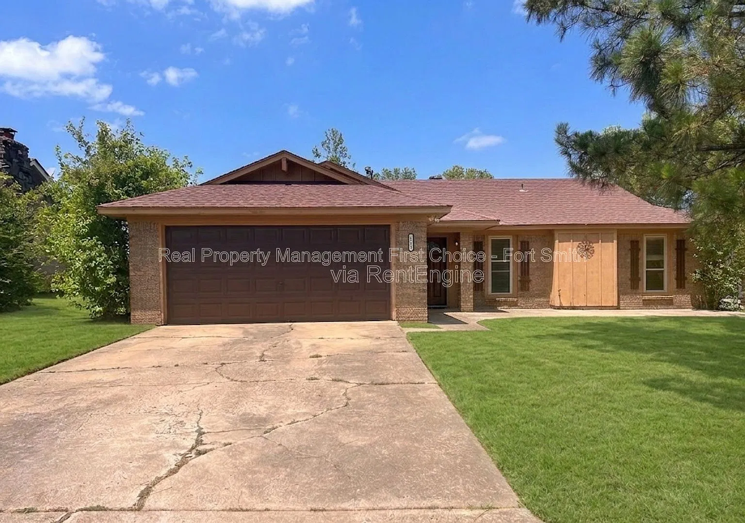3 bed, 2.0 bath, 1419 sqft, $1,500 — Photo 1