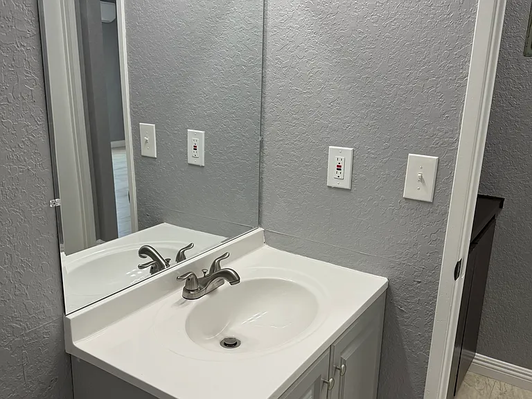 16388 Sequoia St #7 — Photo 5