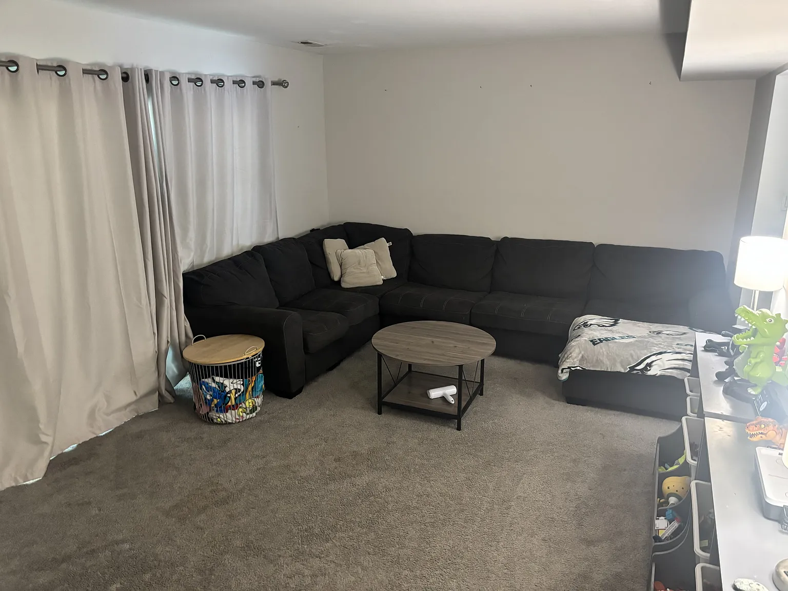 3 bed, 1214 sqft, $2,360 — Photo 4