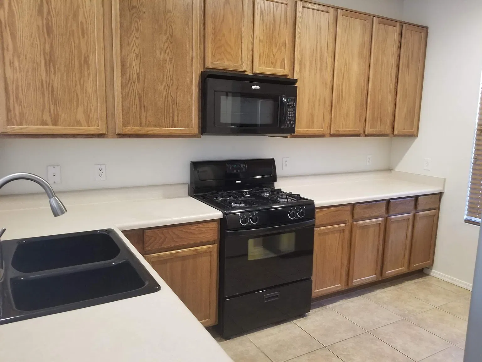 8060 E Judicial St — Photo 3