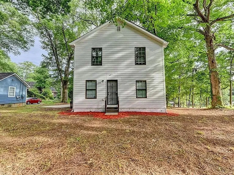 506 McWilliams Rd SE — Photo 9