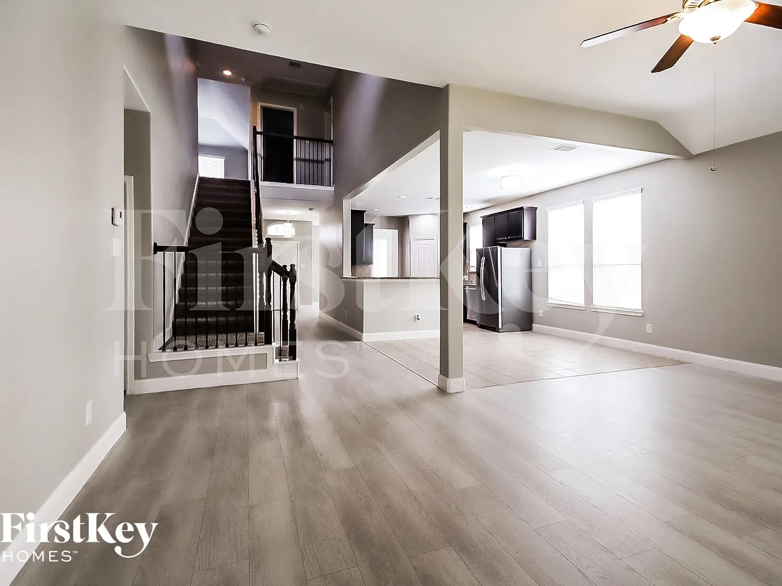 4 bed, 3.5 bath, 2863 sqft, $2,790 — Photo 3