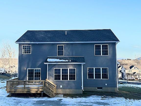 2nd image of 79 Frank St