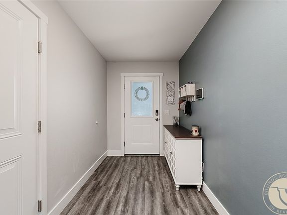 2nd image of 1239 Watson Peak Rd