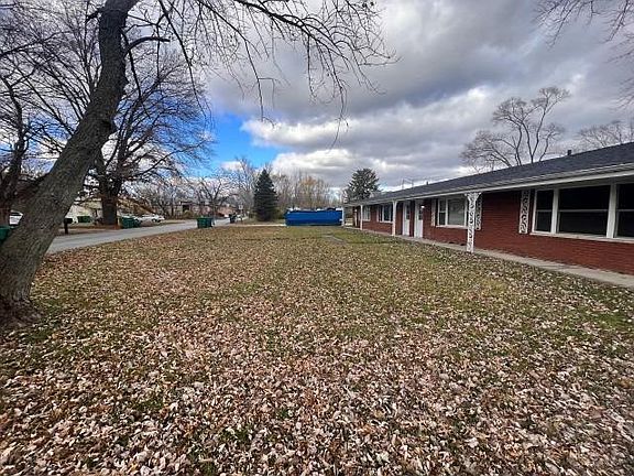 2nd image of 5925-5931 Jefferson Pl