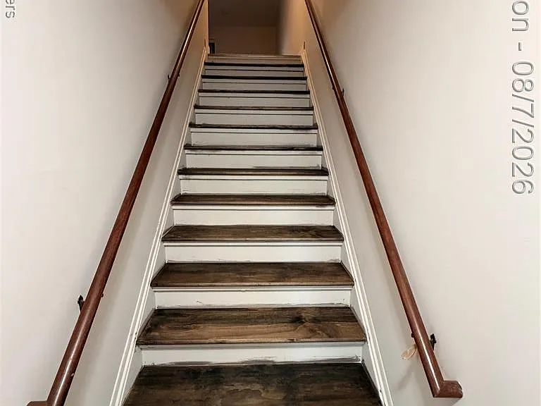 18340 University Park Dr — Photo 3