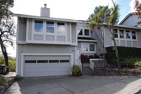1173 Santolina Dr