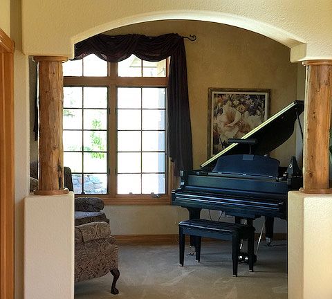 Piano room/sitting room