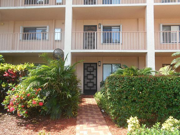 2nd image of 6655 Kensington Ln APT 107