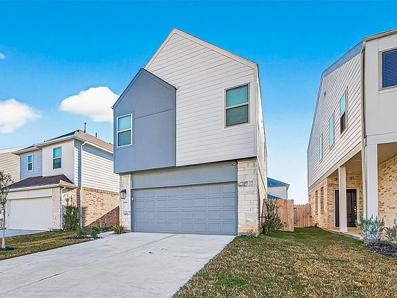 2nd image of 17118 Pentland Hills Way