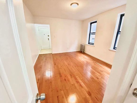 4th image of 30-75 33rd St #H3