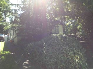 8828 1st Ave NE, Seattle, WA 98115