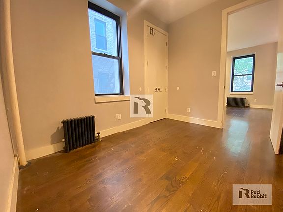4th image of 1154 Pacific St APT 2B