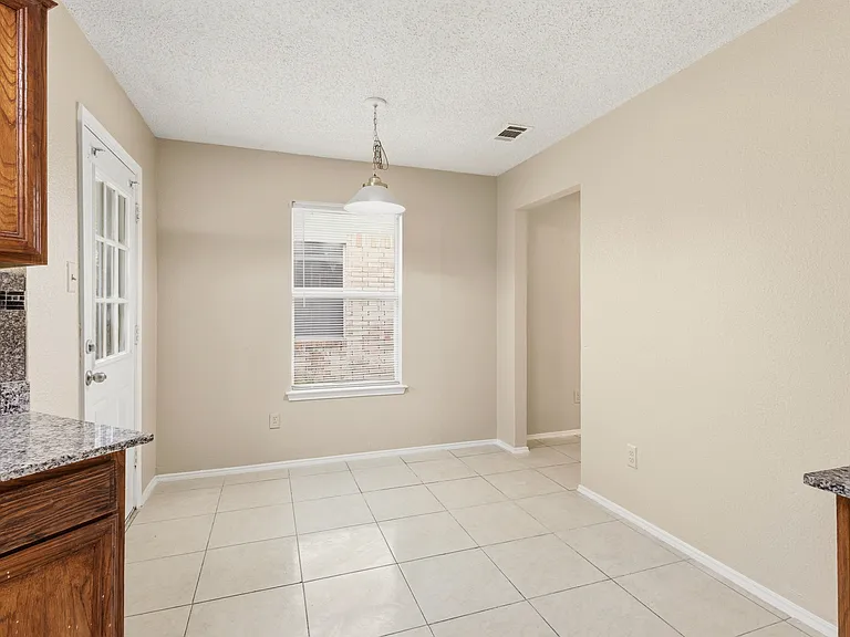 6720 Elk Trl — Photo 19