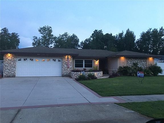 3rd image of 1508 Silver Fox Cir