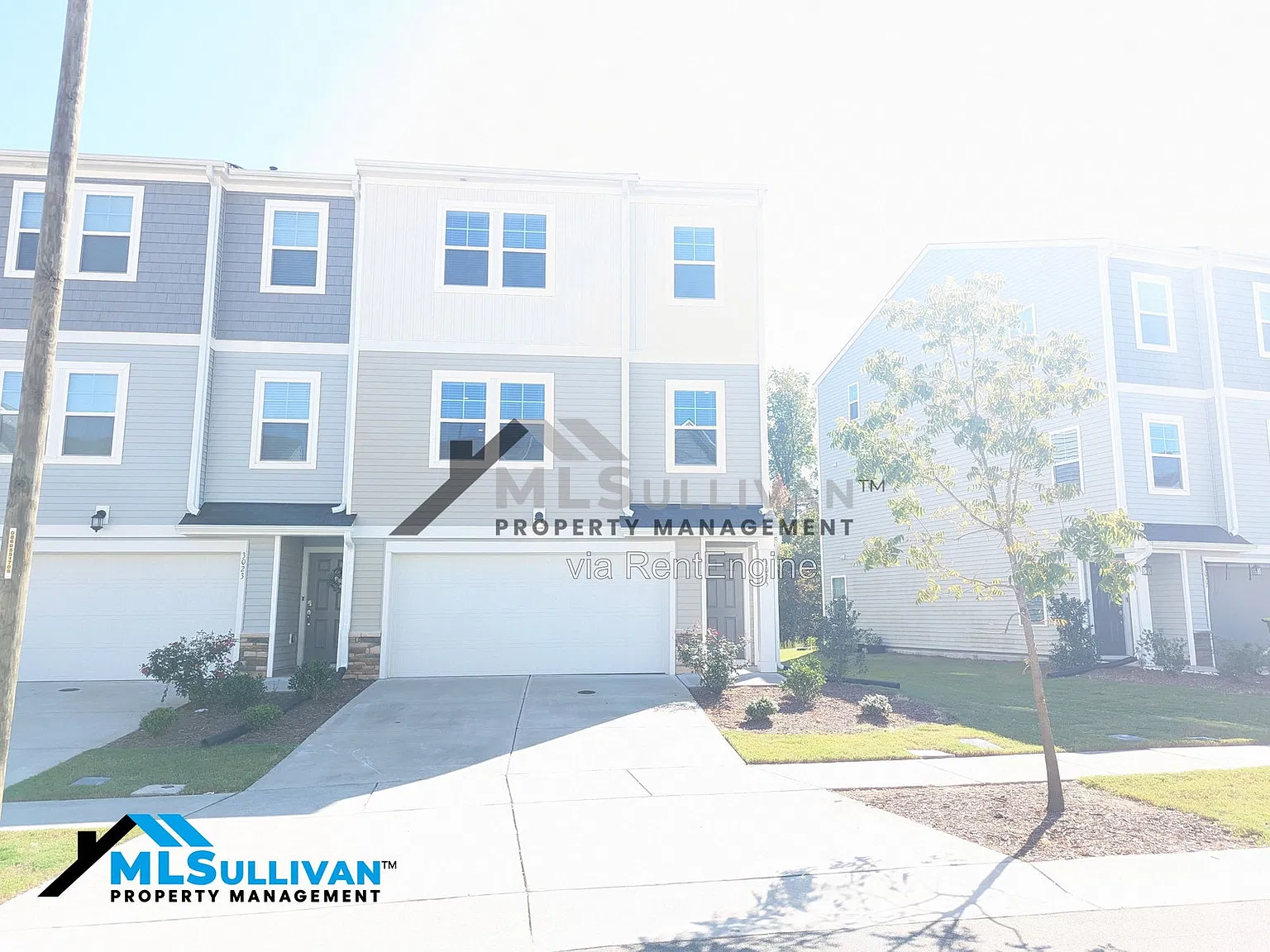 4 bed, 3.5 bath, 2557 sqft, $2,200 — Photo 2