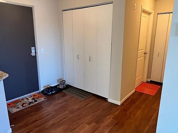 3rd image of 7250 Guider Dr #108