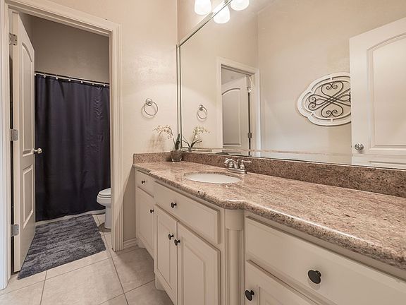5th image of 7690 Summer Wind Dr