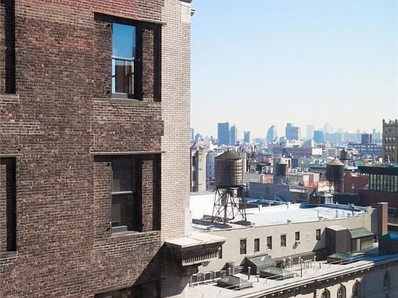 5th image of 5 Franklin Pl #14C