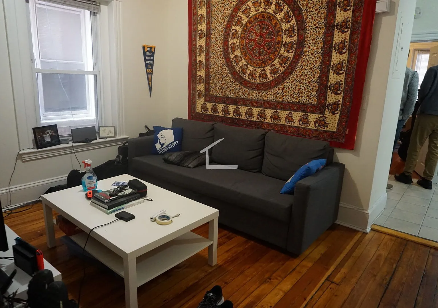 Nice 2 bed in Allston — Photo 3