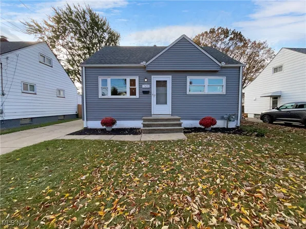 15893 Hummel Rd, Brookpark, OH 44142