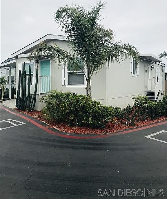 1st image of 1600 Palm Ave Spc 28