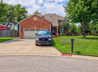 2506 Whispering Pine Blvd, Shawnee, OK 74804