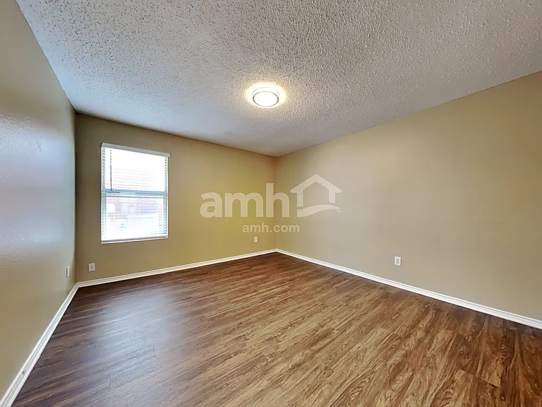 4609 Green Meadow Dr — Photo 15