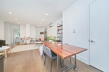 Rented by Living New York