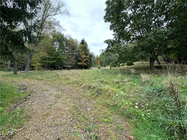 301 Front St, Cherry Tree, PA 15724