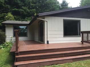 28413 Mateer Rd, Gold Beach, OR 97444