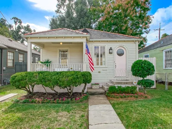 7324 Pitt St, New Orleans, LA 70118