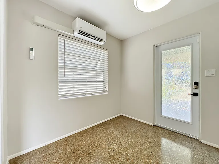 5342 Adanson St — Photo 24