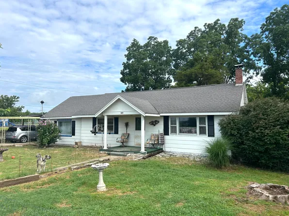 820 2nd Street, Cabool, MO 65689