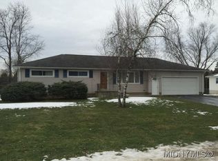 31 Glenridge Rd, Whitesboro, NY 13492