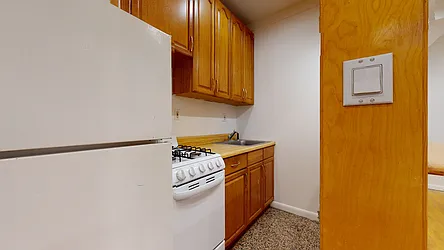 Rented by Bond New York