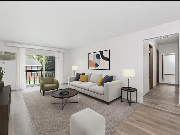 1270 Wisconsin STREET #210A, Lake Geneva, WI 53147