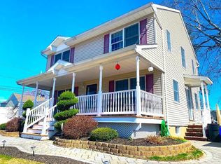 175 Belli Ter, Saddle Brook, NJ 07663