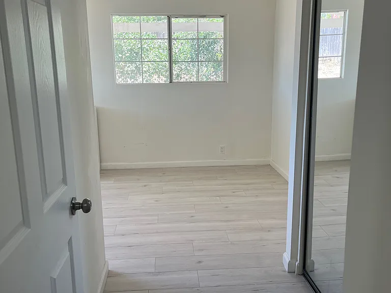 13191 Herron St — Photo 22