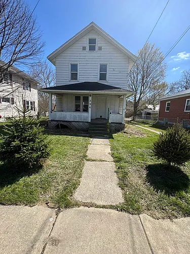 396 Grace St Photo 1