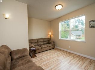 1760 SE 3rd St, Astoria, OR 97103