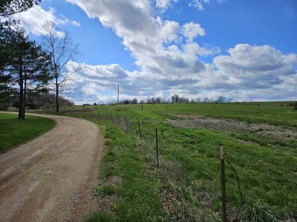 23039 Lawrence 1210, Aurora, MO 65605