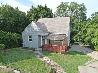 95 Long Dr, Pittsburgh, PA 15241