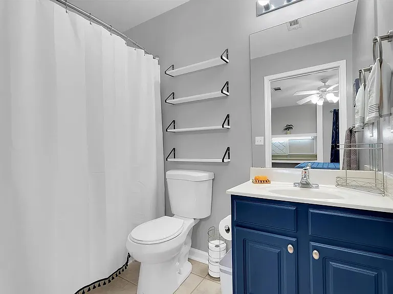833 Old Greenville Hwy #1022 — Photo 5
