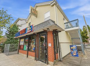 43 Broad St, Lynn, MA 01902