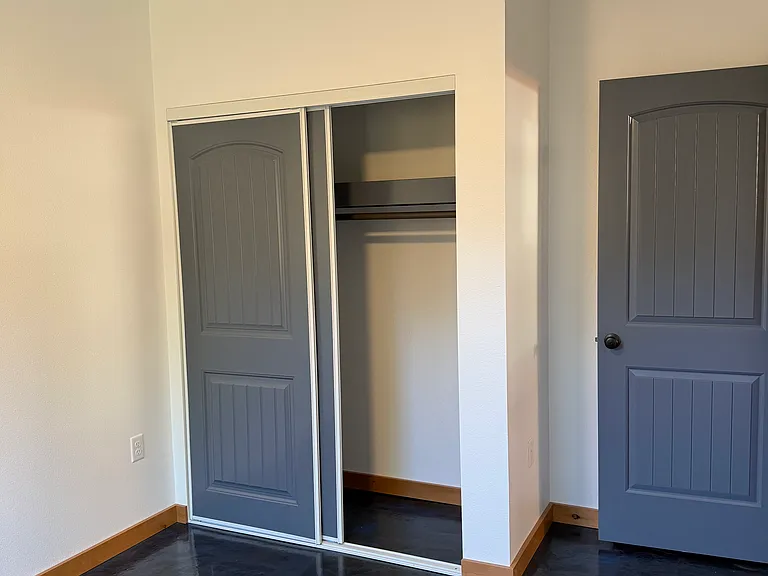 BEDROOM #2