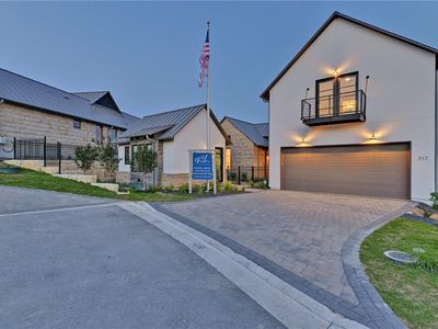 310 Hidden Beacon Bnd, Austin, TX, 78738