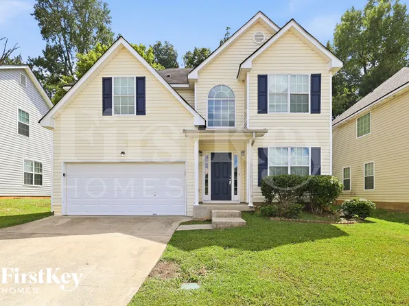 2896 Two Lake Cir, Atlanta, GA 30349