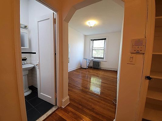 1st image of 271 W 11th St APT 5B