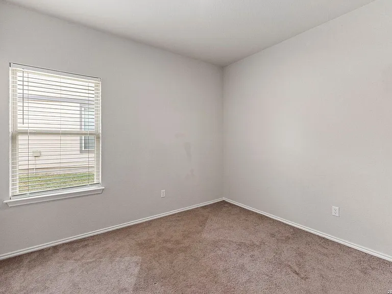 10019 Rancho Real Rd — Photo 13